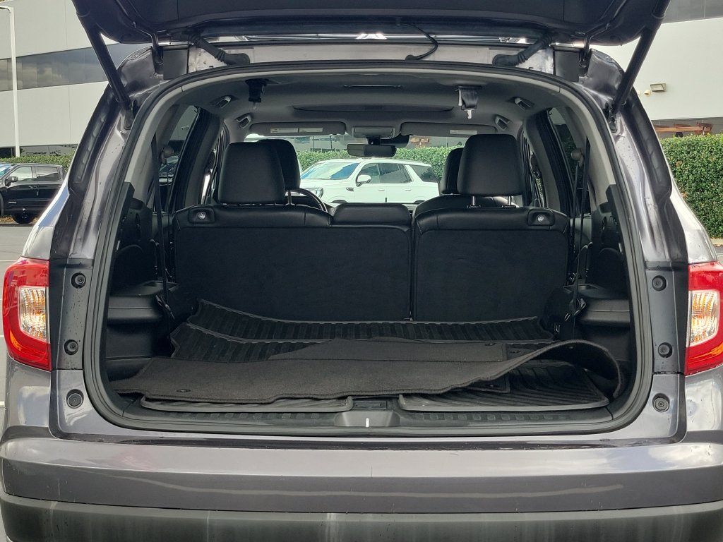 Used 2021 Honda Pilot Special Edition image 10