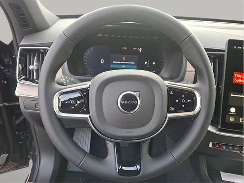 New 2026 Volvo XC90 B6 Plus w/ Protection Package Premier image 10