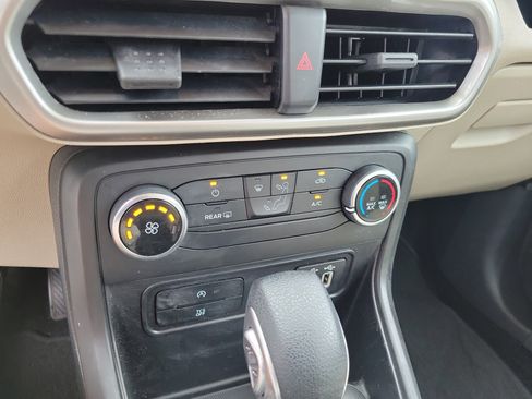 Used 2018 Ford EcoSport S image 18