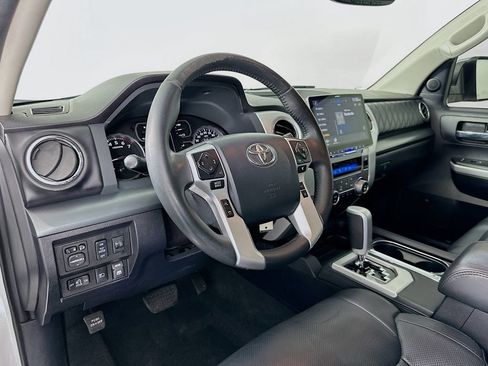 Used 2018 Toyota Tundra Platinum image 9