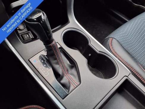 Used 2015 Toyota Camry image 23