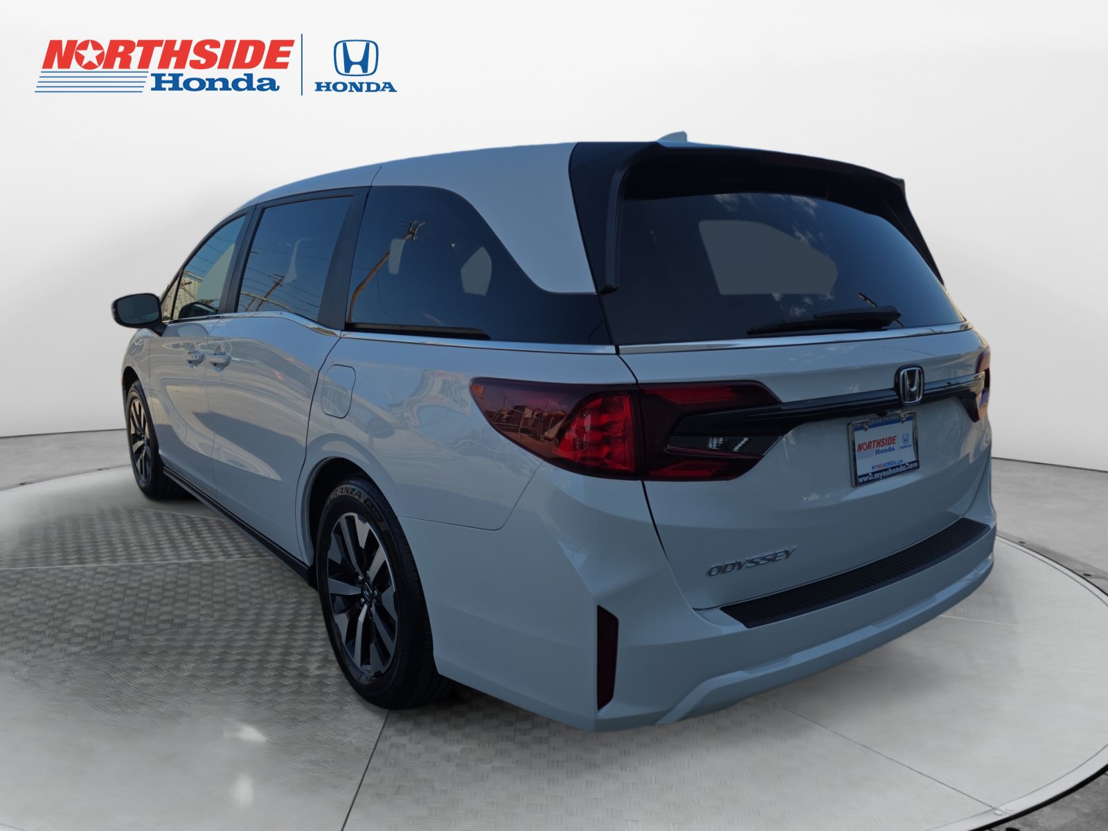 New 2026 Honda Odyssey EX-L image 5