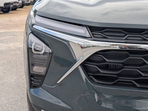 New 2026 Chevrolet Trax LT w/ Driver Confidence Package image 10