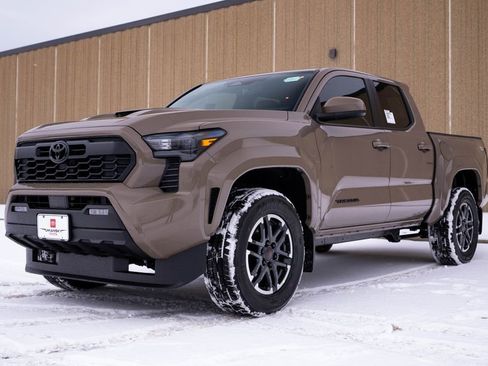 New 2026 Toyota Tacoma TRD Sport image 4