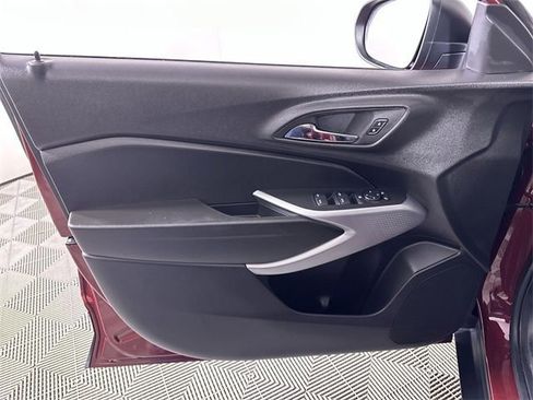 Used 2024 Chevrolet Trax LS image 23