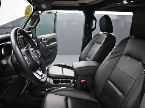 Used 2021 Jeep Wrangler Unlimited Sahara AWD/4WD image 20