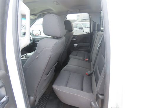 Used 2018 Chevrolet Silverado 1500 LT RWD image 19