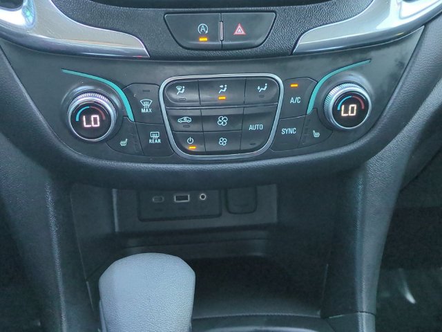 Used 2024 Chevrolet Equinox LT FWD image 18