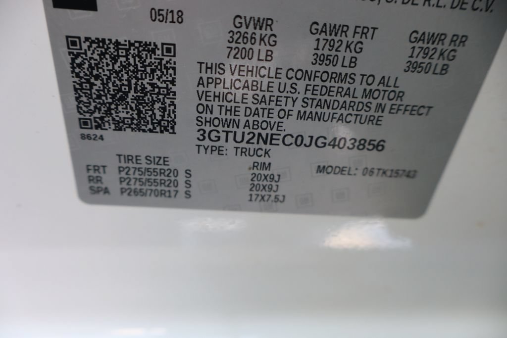 Used 2018 GMC Sierra 1500 SLT w/ SLT Premium Package AWD/4WD image 38