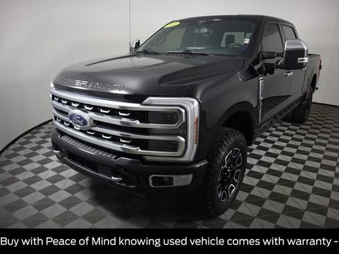 Used 2024 Ford F250 Platinum w/ FX4 Off-Road Package AWD/4WD image 8