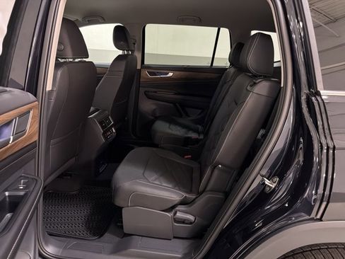 New 2026 Volkswagen Atlas SE image 22