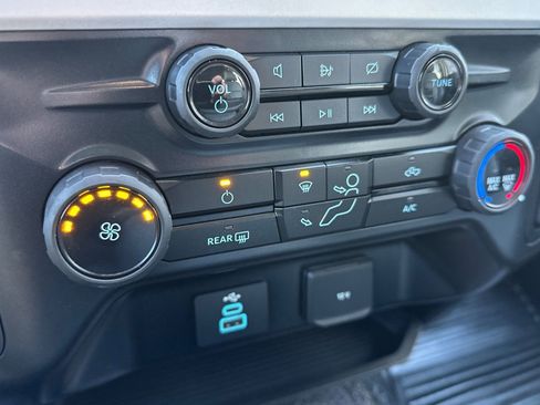 Used 2024 Ford F250 XL w/ 360-Degree Camera Package AWD/4WD image 27