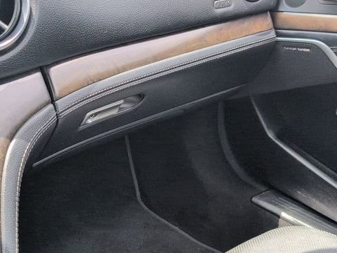 Used 2013 Mercedes-Benz SL 550 image 18