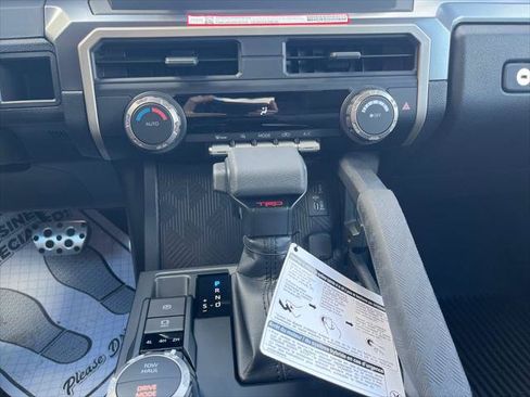 Certified 2025 Toyota Tacoma TRD Sport AWD/4WD image 18