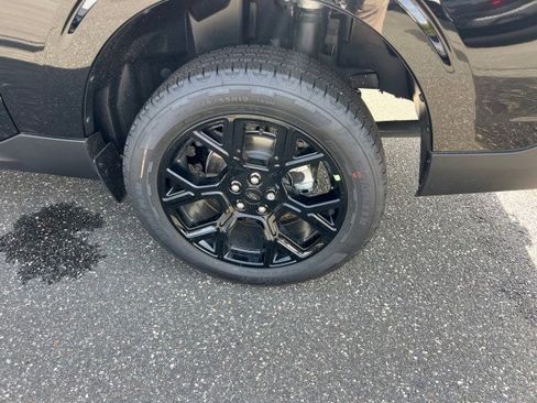 New 2025 Ford Maverick XLT w/ XLT Luxury Package image 21