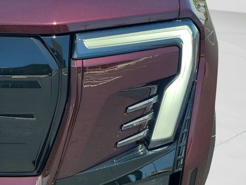 New 2026 GMC Sierra EV Elevation image 16