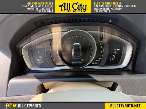 Used 2015 Volvo XC60 T5 Premier w/ Proximity Package FWD image 25