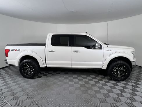 Used 2019 Ford F150 Lariat w/ Equipment Group 502A Luxury AWD/4WD image 14