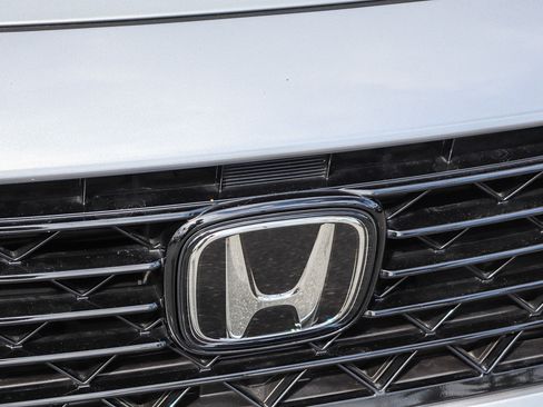 Certified 2024 Honda Accord EX image 4