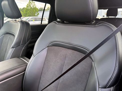 New 2025 Jeep Grand Cherokee L Altitude image 13