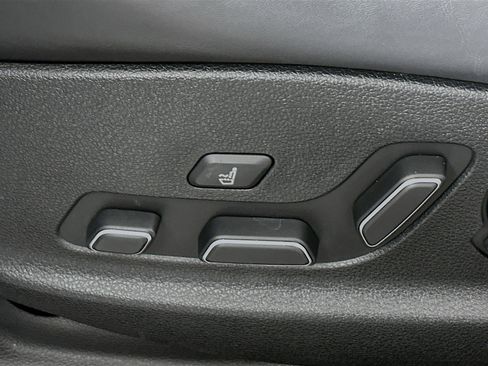 Used 2022 Genesis GV70 3.5T Sport w/ Sport Advanced Package image 13