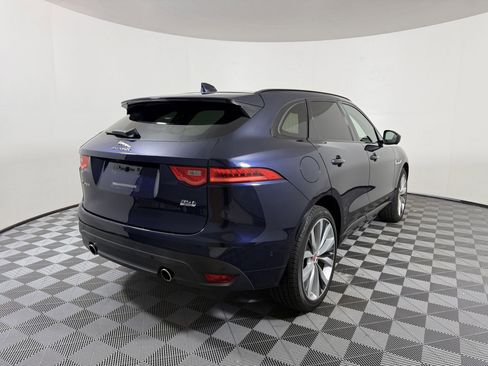 Used 2017 Jaguar F-PACE R-Sport image 21