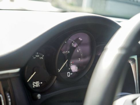 Used 2025 Porsche Macan GTS image 25