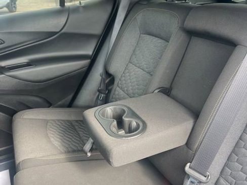 Used 2020 Chevrolet Equinox LT image 14