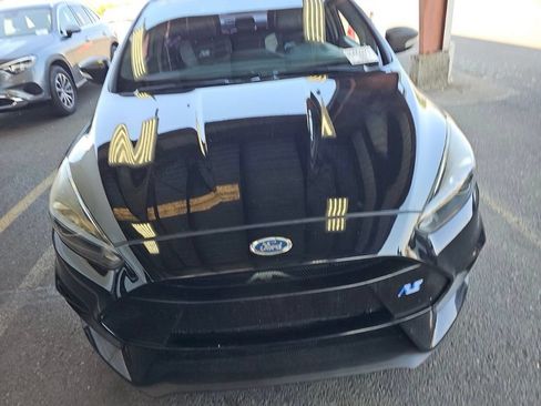Used 2017 Ford Focus RS AWD/4WD image 2