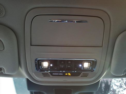 Used 2020 Lincoln Aviator Reserve w/ Equipment Group 202A image 22