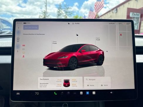 Used 2024 Tesla Model 3 Standard Range RWD image 25