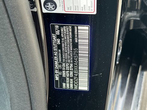 Used 2019 Mercedes-Benz E 300 image 33