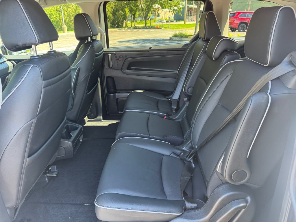 Used 2025 Honda Odyssey Touring image 19