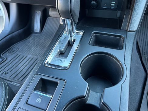 Used 2016 Subaru Legacy 3.6R Limited image 13