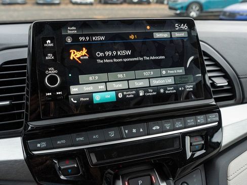 New 2026 Honda Odyssey EX-L image 28