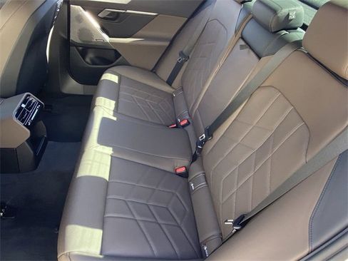 New 2026 BMW 530i w/ Premium Package image 17