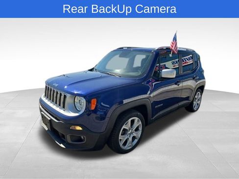 Used 2018 Jeep Renegade Limited w/ UConnect 8.4 Nav Group FWD image 3