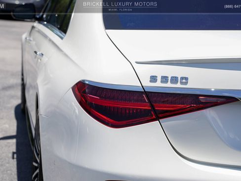 Used 2021 Mercedes-Benz S 580 4MATIC Sedan image 49