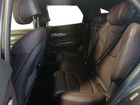 Used 2023 Genesis GV70 2.5T w/ Advanced Package image 13