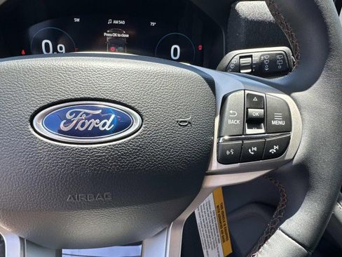 New 2026 Ford Explorer Active RWD image 25