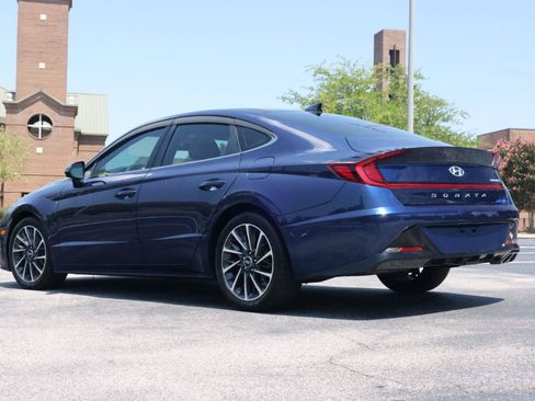 Used 2020 Hyundai Sonata Limited FWD image 3