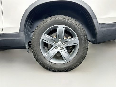 Used 2021 Honda Ridgeline RTL-E image 11