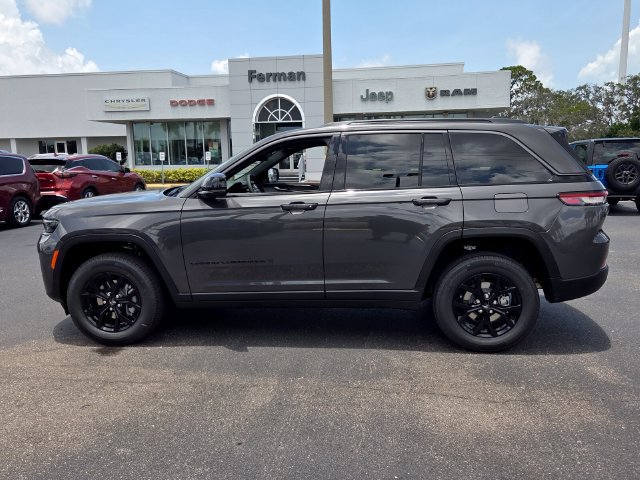 New 2026 Jeep Grand Cherokee Altitude RWD image 4