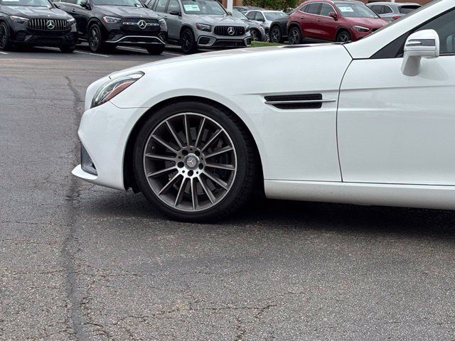 Certified 2017 Mercedes-Benz SLC 300 image 6
