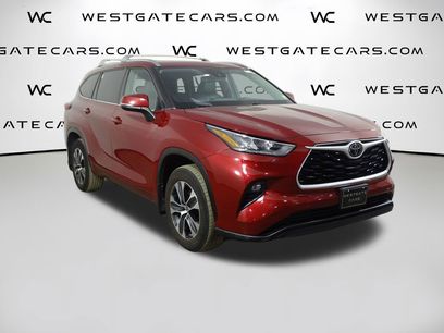 Used 2020 Toyota Highlander XLE