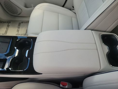 New 2026 Buick Enclave Avenir w/ Super Cruise Package FWD image 19