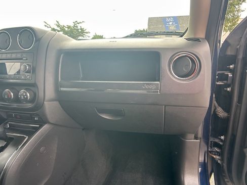 Used 2012 Jeep Patriot Sport image 27