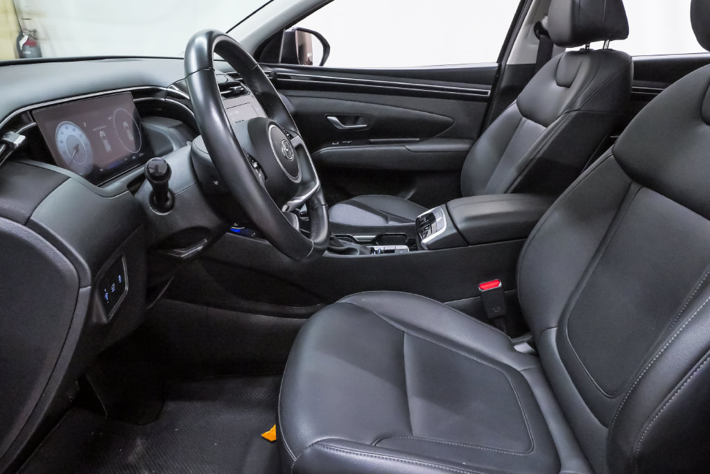 Certified 2023 Hyundai Tucson SEL w/ Convenience Package FWD image 9