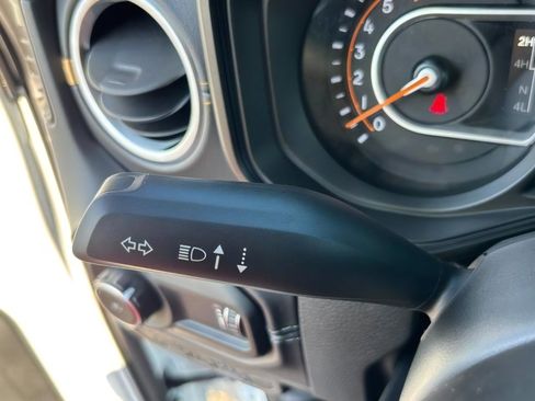 New 2026 Jeep Wrangler Unlimited Sahara AWD/4WD image 24