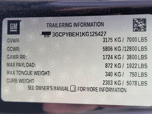 Used 2019 Chevrolet Silverado 1500 Custom w/ Custom Value Package AWD/4WD image 11